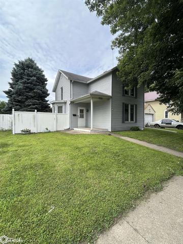1716 Avenue I, Fort Madison, IA 52627