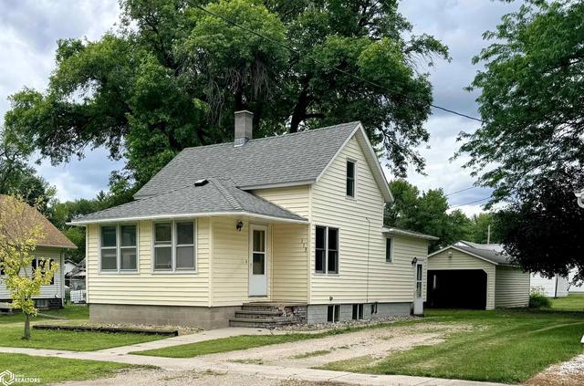 113 3rd Ave NW, Titonka, IA 50480