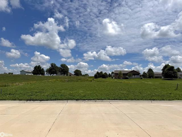 lot17 N 18th St, Chariton, IA 50049