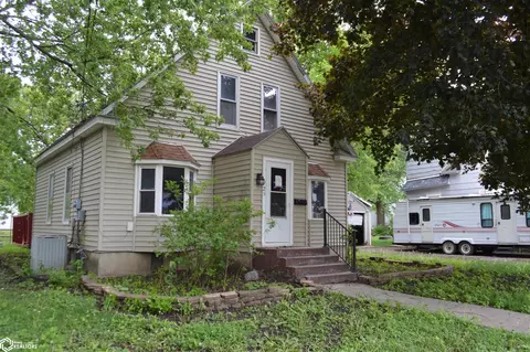 925 N Jefferson Ave, Mason City, IA 50401