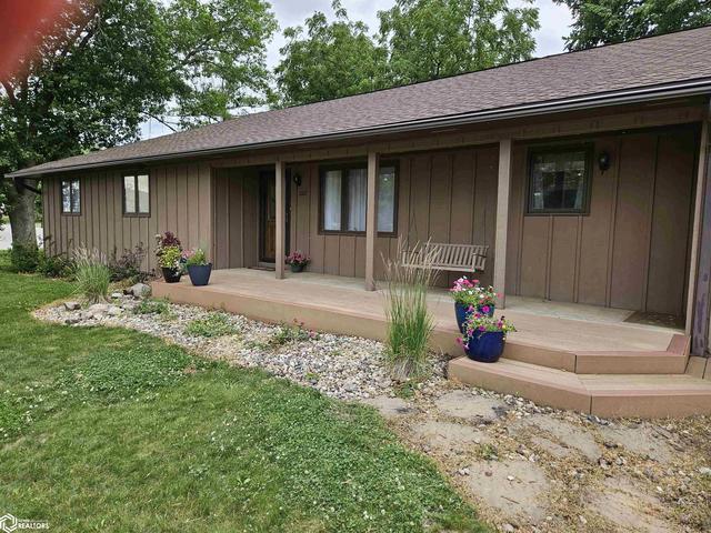 1007 10th Ave SW, Humboldt, IA 50548