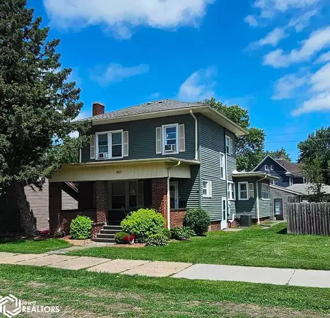 607 W Adams St, Creston, IA 50801