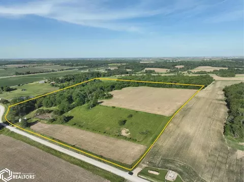 2015 Atalissa Rd, West Branch, IA 52358
