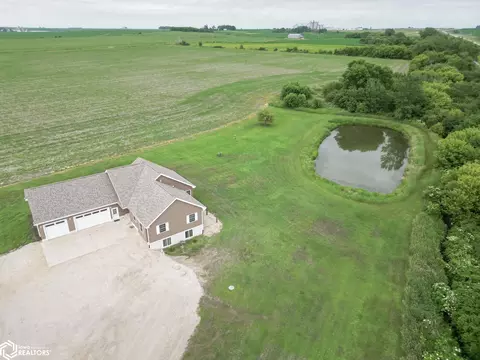 2635 Highway 24, New Hampton, IA 50659