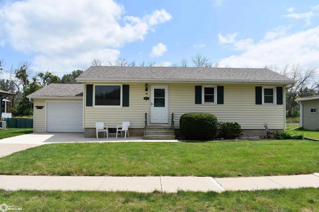 2409 Ellis Ave, Iowa Falls, IA 50126