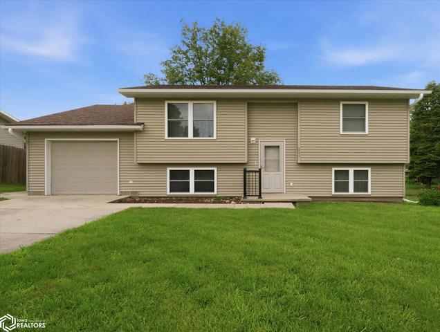 2004 20th St, Harlan, IA 51537