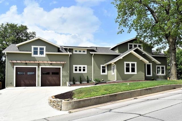 710 Park Ave, Iowa Falls, IA 50126