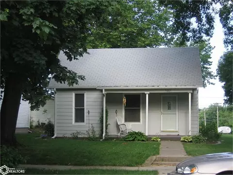 1001 Peniel St, University Park, IA 52595