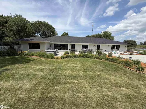 Exterior - 21930 458th St, Centerville, IA 52544 photo 1 of 12
