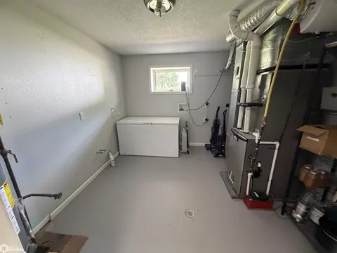 Other - 21930 458th St, Centerville, IA 52544 photo 12 of 20