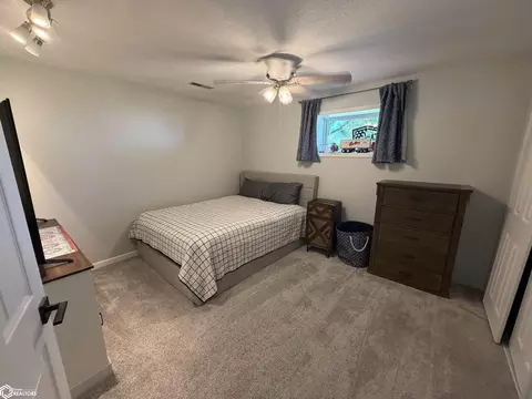 Bedroom - 21930 458th St, Centerville, IA 52544 photo 5 of 7
