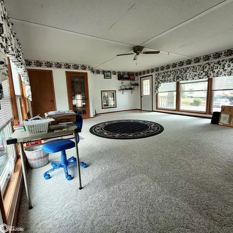 Living - 702 N Walnut St, Avoca, IA 51521 photo 3 of 8
