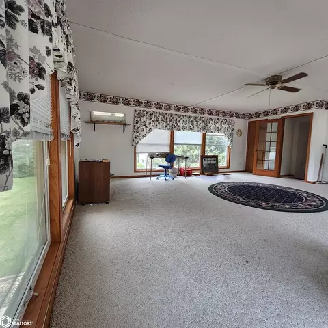 Living - 702 N Walnut St, Avoca, IA 51521 photo 4 of 8