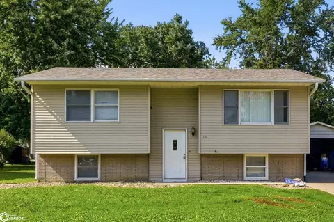 710 N Bergdahl Ct, Mount Pleasant, IA 52641