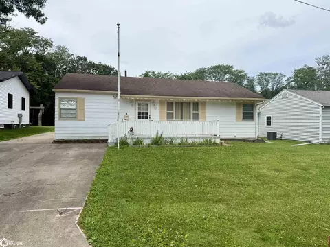 17 Asbury Cir, Ottumwa, IA 52501
