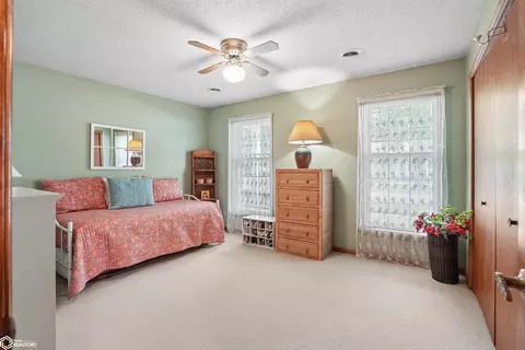 1237 J Ave, Nevada, IA 50201 photo 18