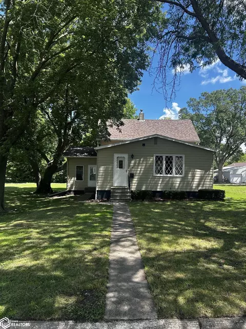 506 NW 5th St, Pocahontas, IA 50574