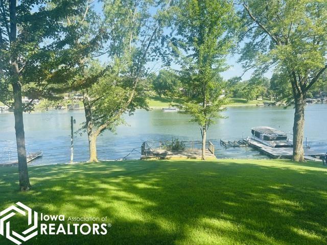 316 Hillcrest Rdg, Montezuma, IA 50171