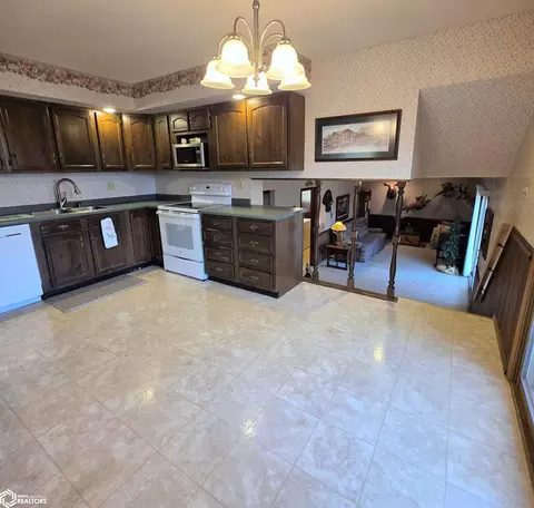3 Marrae Ct, Hamilton, IL 62341 photo 9