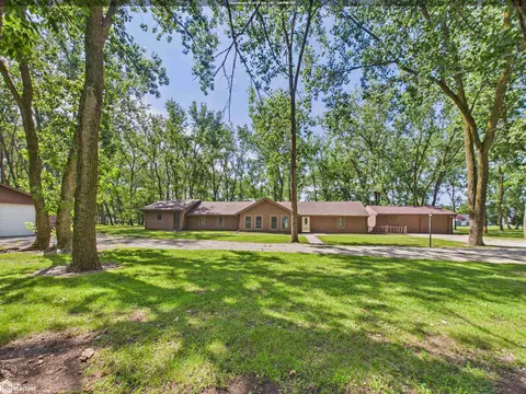 11995 Rutledge Rd, Ottumwa, IA 52501