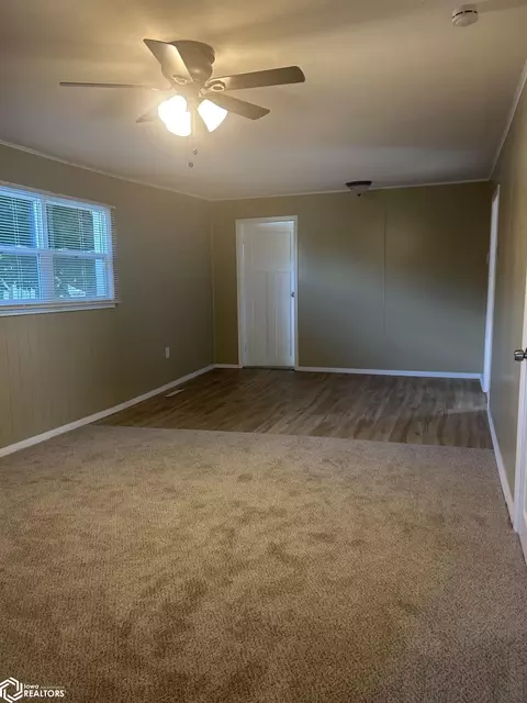 Living - 511 5th St SW, Hampton, IA 50441 photo 1 of 4