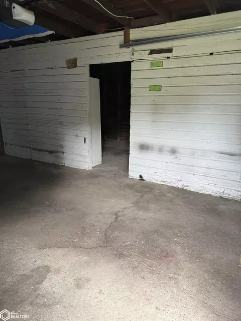 Other - 910 16th St, Eldora, IA 50627 photo 8 of 19