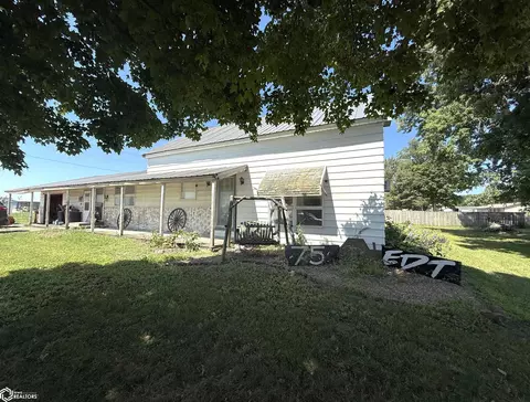 307 S Mulberry St, Richland, IA 52585