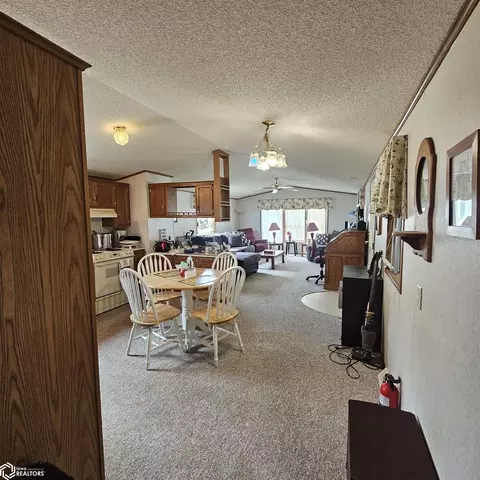 807 Flagship, Creston, IA 50801 photo 8