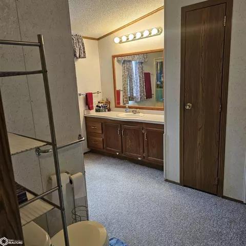 807 Flagship, Creston, IA 50801 photo 12