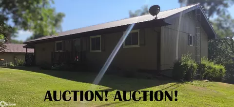 19701 520th St, Centerville, IA 52544