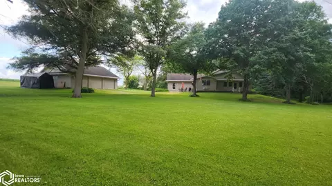 1787 Gilmore Ave, New Hampton, IA 50659