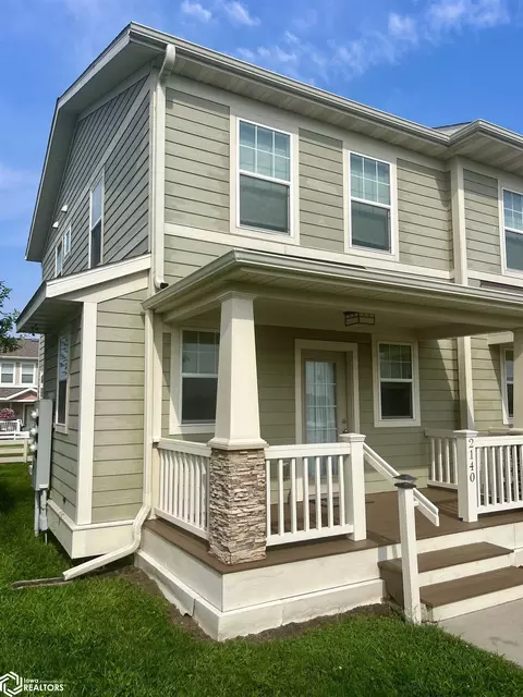 2140 Diamond Ln, Fairfield, IA 52556