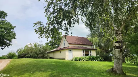2308 Yates Ave, Marshalltown, IA 50158