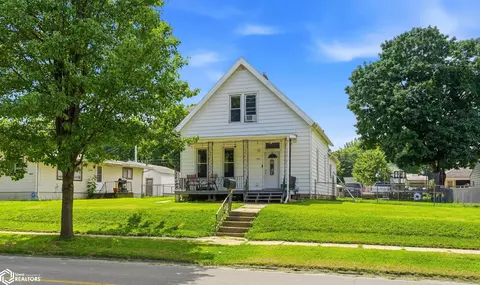 1605 S Central Ave, Burlington, IA 52601