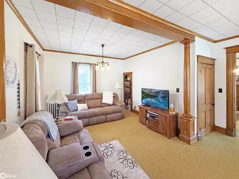 Living - 302 3rd Ave SE, Hampton, IA 50441 photo 7 of 8