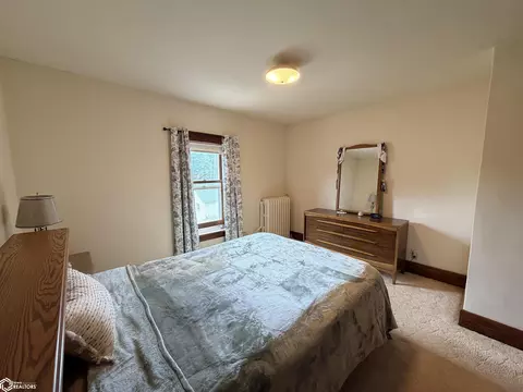 Bedroom - 302 3rd Ave SE, Hampton, IA 50441 photo 3 of 9