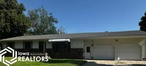 640 7th St SW, Britt, IA 50423