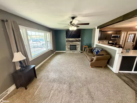 Living - 328 E 7th St, Glidden, IA 51443 photo 2 of 4