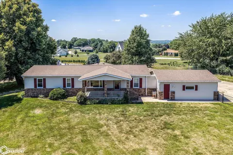 Exterior - 409 E Jaycee St, Avoca, IA 51521 photo 3 of 18