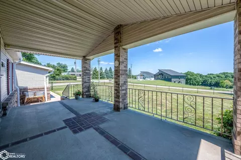 Exterior - 409 E Jaycee St, Avoca, IA 51521 photo 7 of 18