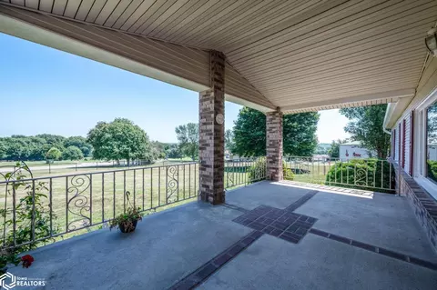 Exterior - 409 E Jaycee St, Avoca, IA 51521 photo 6 of 18