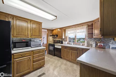 Kitchen - 409 E Jaycee St, Avoca, IA 51521 photo 2 of 5