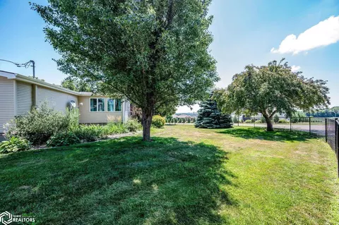 Exterior - 409 E Jaycee St, Avoca, IA 51521 photo 16 of 18