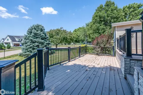 Exterior - 409 E Jaycee St, Avoca, IA 51521 photo 13 of 18