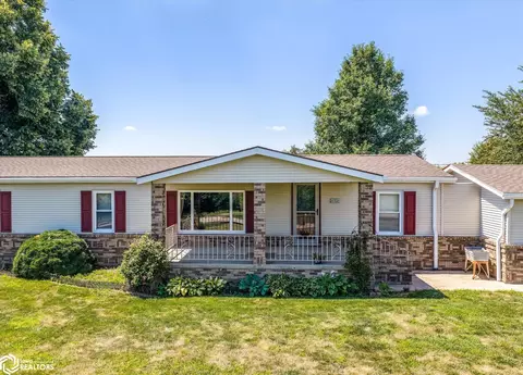 Exterior - 409 E Jaycee St, Avoca, IA 51521 photo 4 of 18