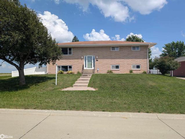 929 N 36th St, Fort Dodge, IA 50501