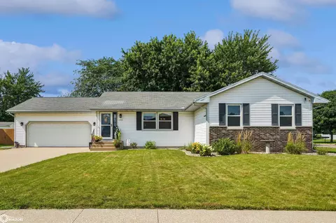 1200 Sioux St, Burlington, IA 52601
