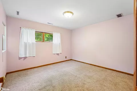 Bedroom - 2410 State Ave, Ames, IA 50014 photo 7 of 7