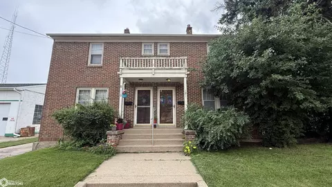 119 S Pennsylvania Ave, Mason City, IA 50401