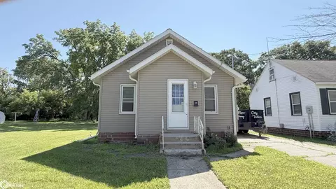 511 N Jackson Ave, Mason City, IA 50401